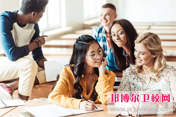 內(nèi)江衛(wèi)生與健康職業(yè)學(xué)院助產(chǎn)專(zhuān)業(yè)介紹